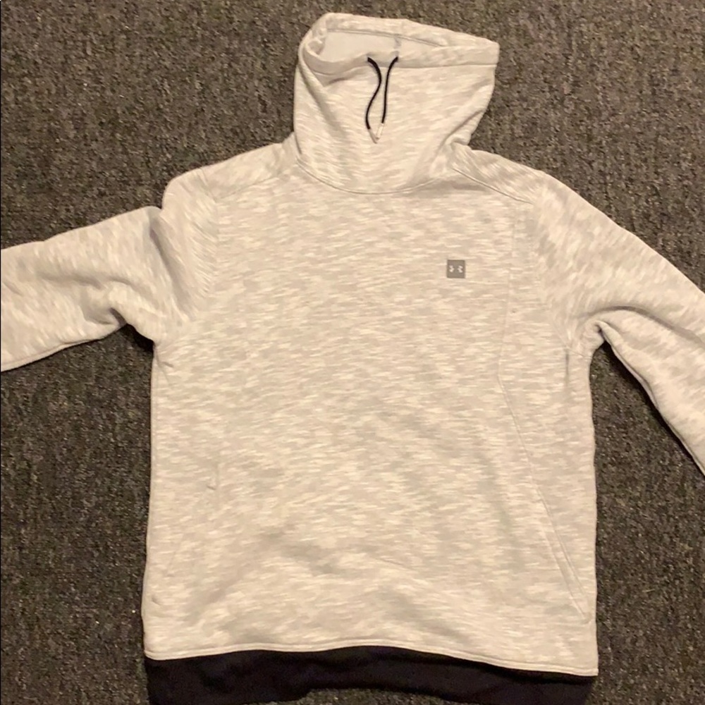 Under Armour Pullover Funnel Neck